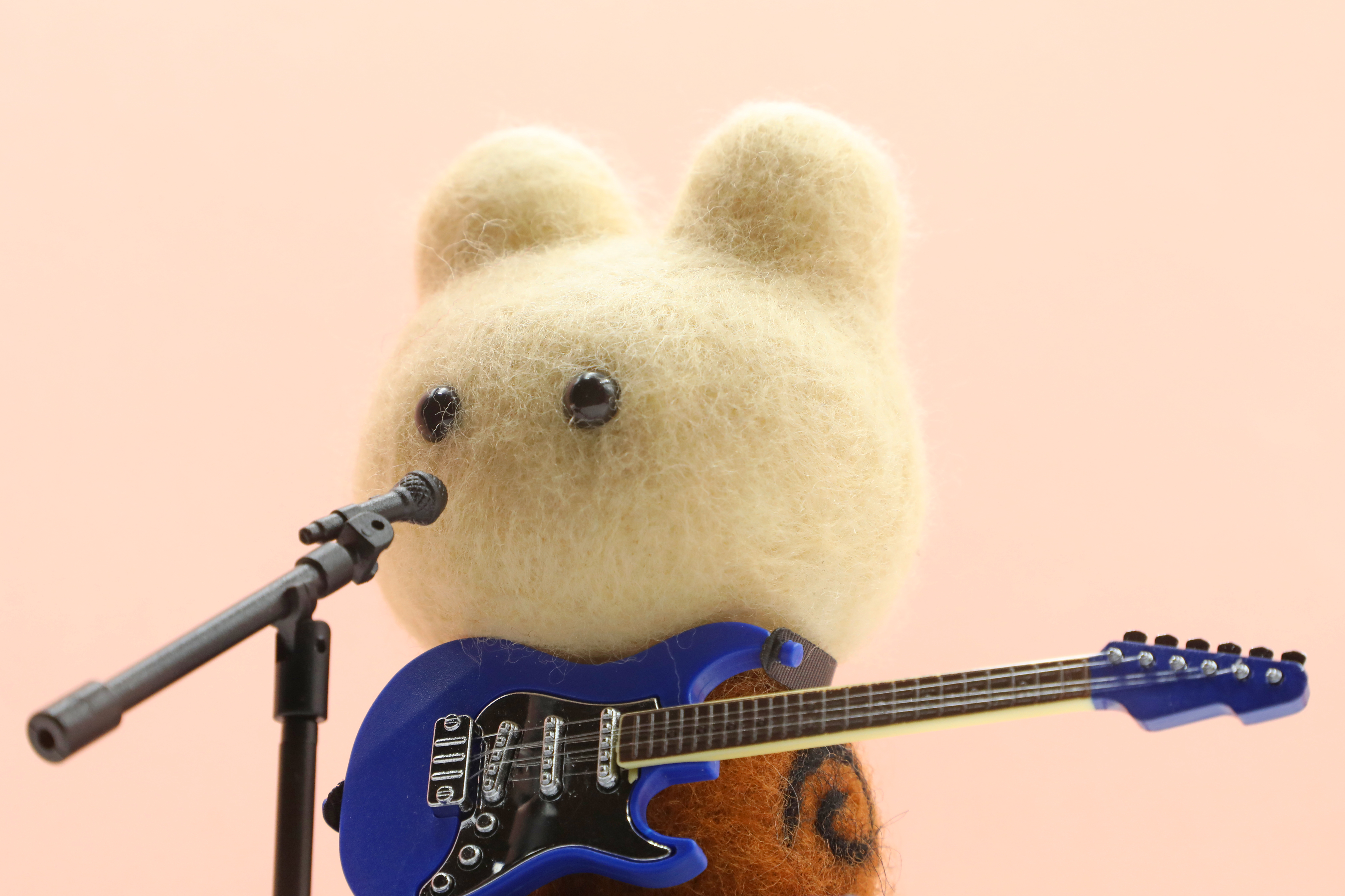 �}�C�N���������